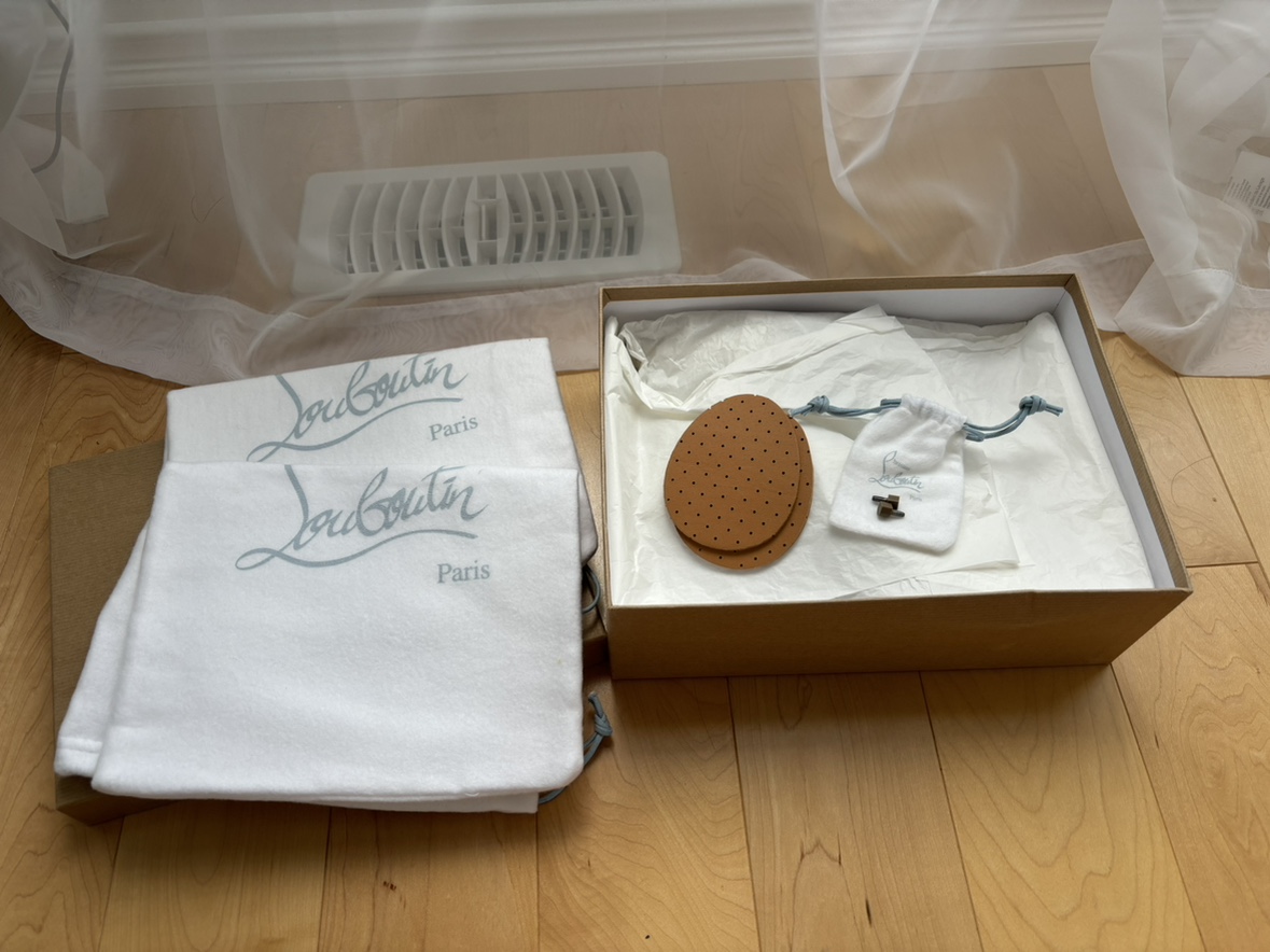 New Christian Louboutin Kate Draperia Bridal Shoes image indicator(9)