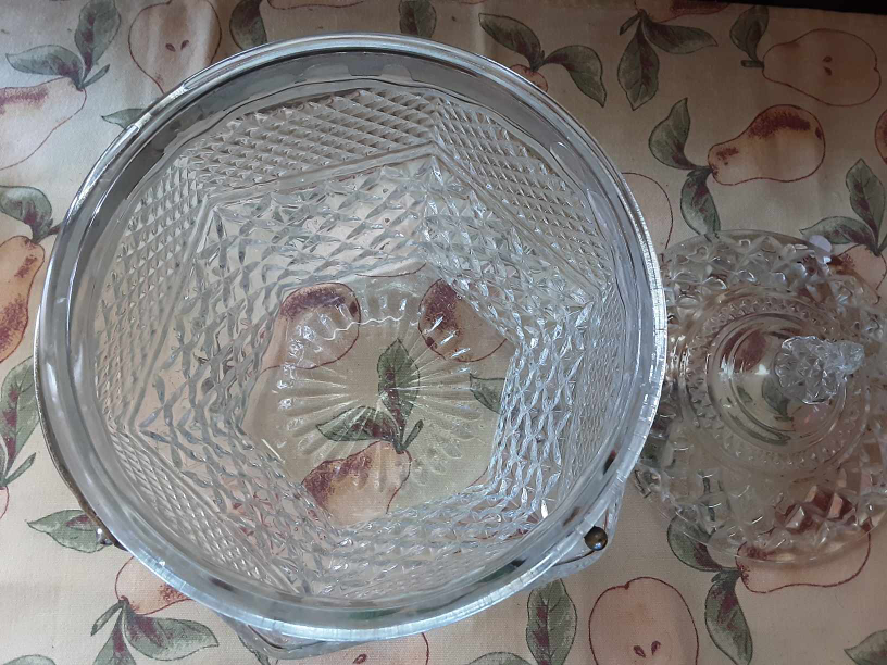 glass antique ice bucket image indicator(2)