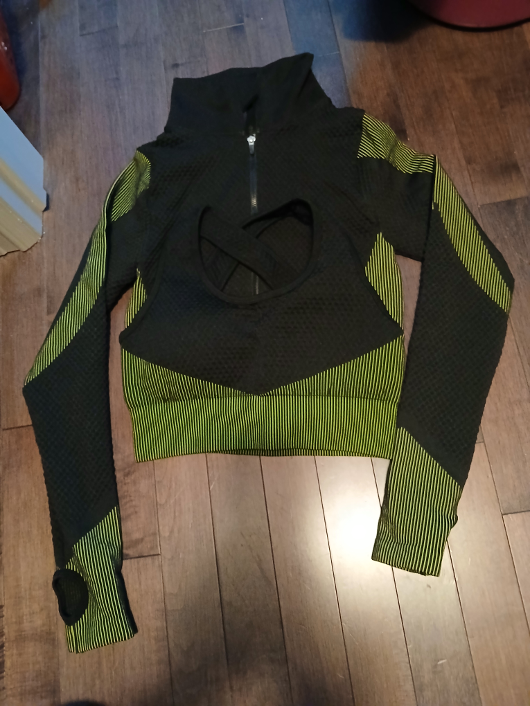 3 pieces yoga clothes (1 set) thumbnail