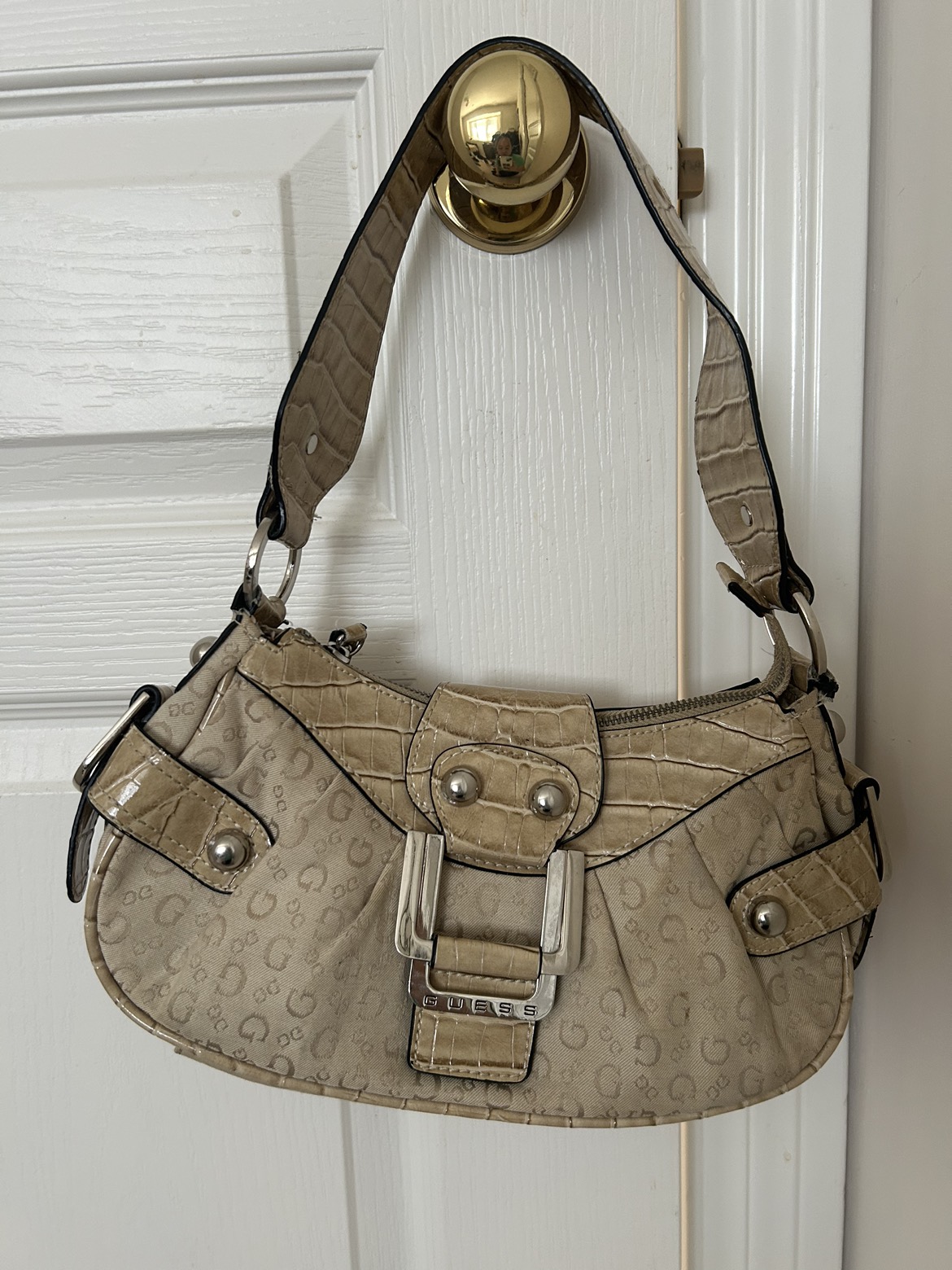 Guess purse