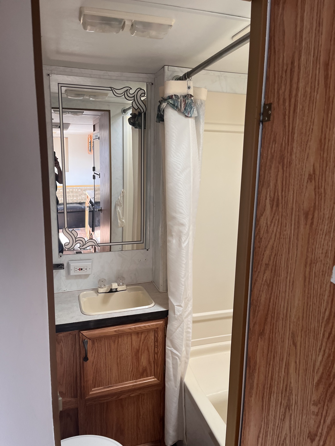 1997 Gulfstream Conquest 5th Wheel Trailer - photo 3