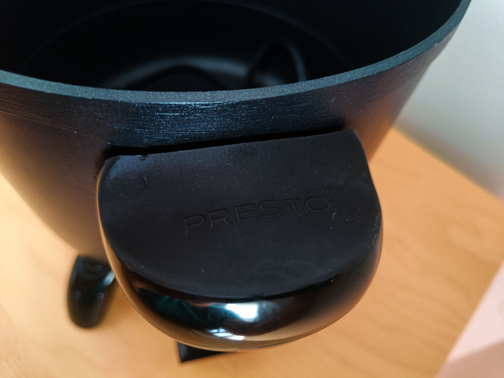 Presto Electric Kitchen Kettle multi-cooker/fryer image indicator(2)