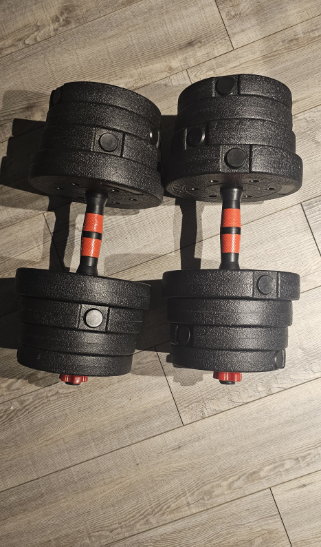 Adjustable Dumbbells thumbnail