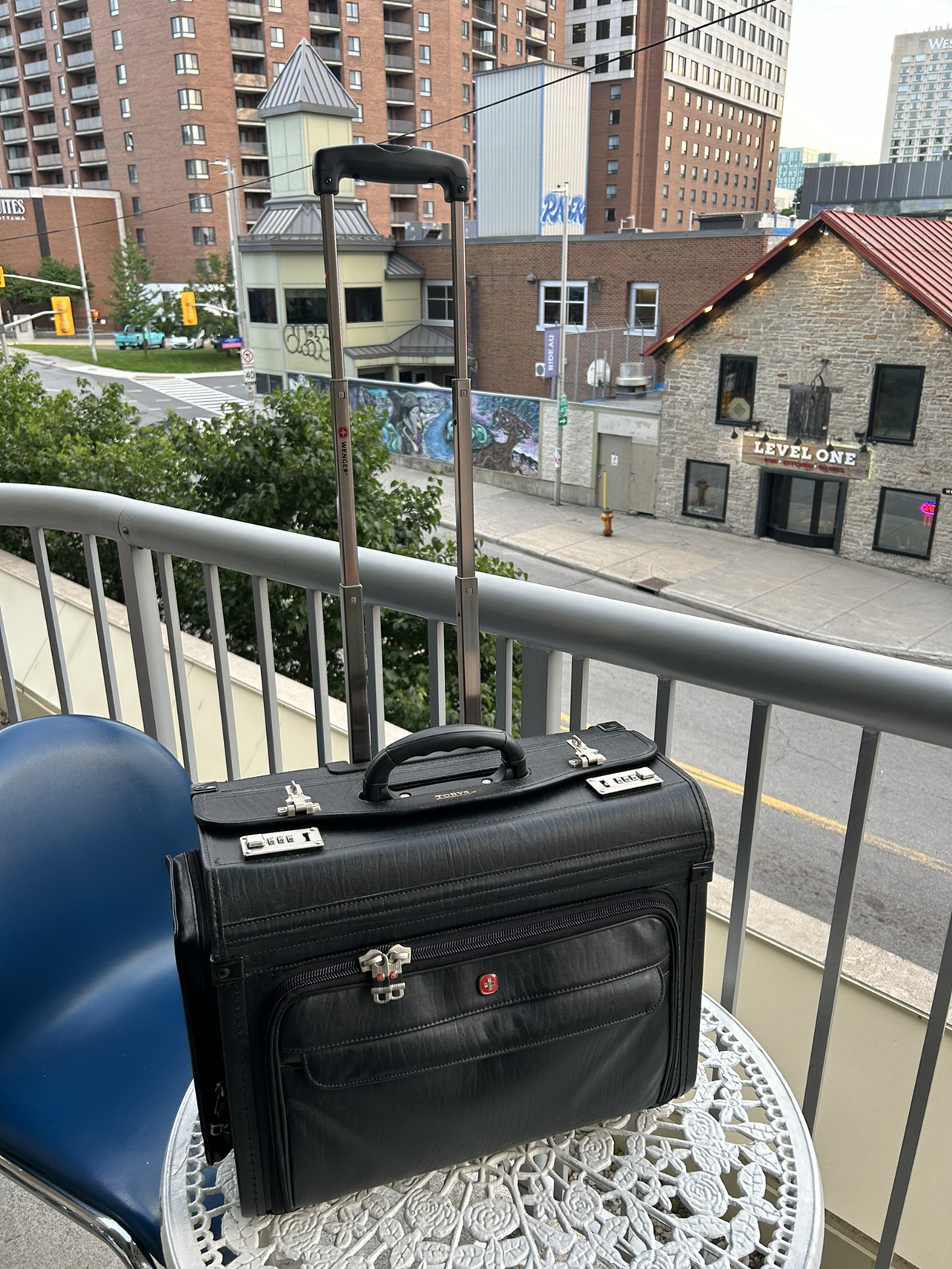 Carry on Luggage - Small suitcase thumbnail