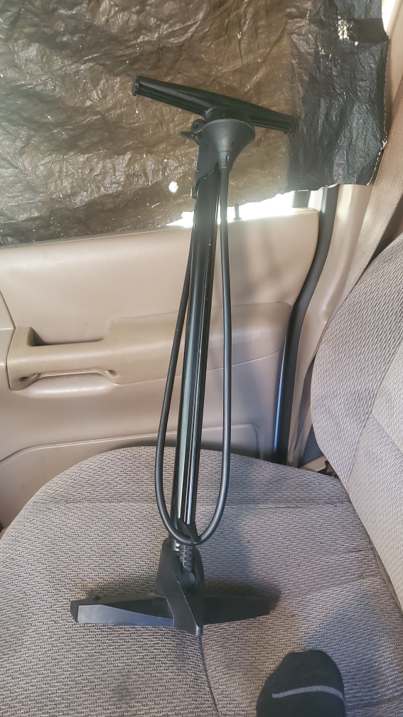 Bike pumpBike pump image indicator(3)