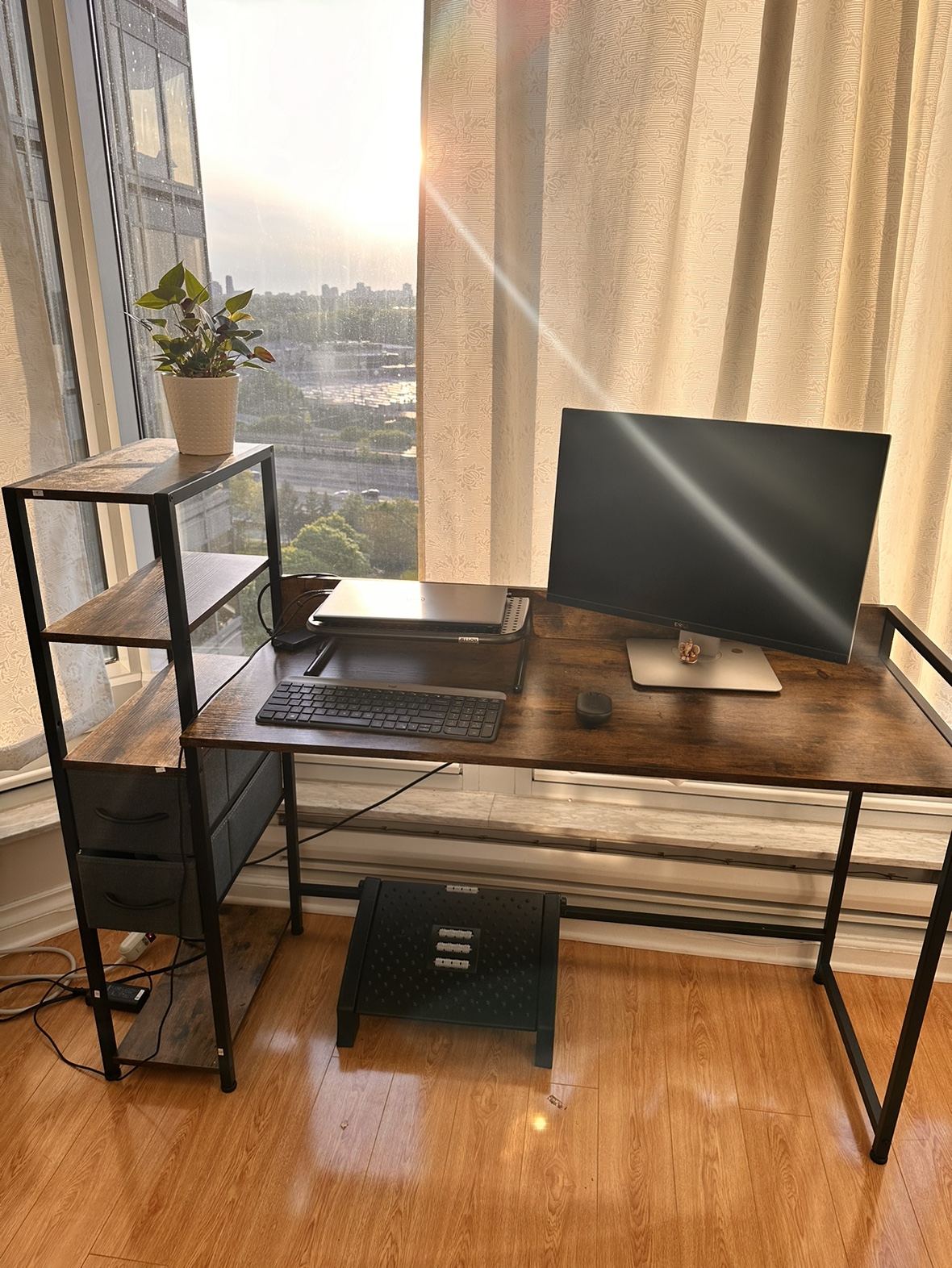 55inch Work Desk with 2 Drawers and 4 shelves - photo 3