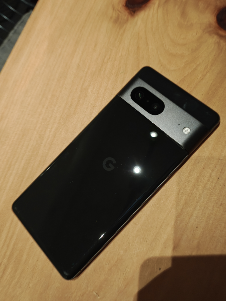 Used Pixel 7 + Pixel Watch 1st Gen. image indicator(3)