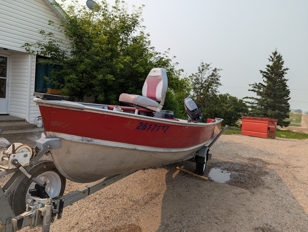 16' Lund w/ 30 Yamaha