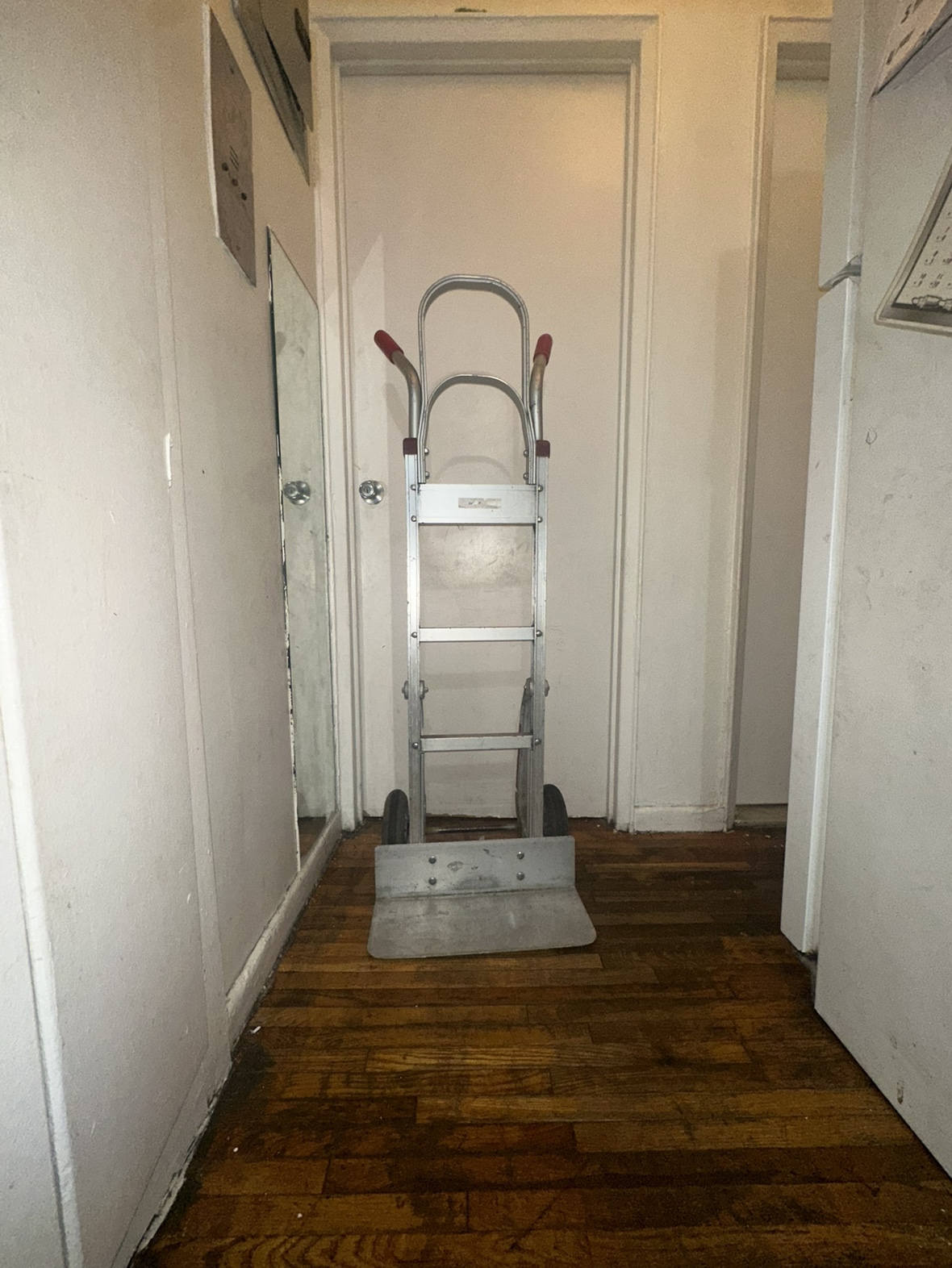 Hand truck