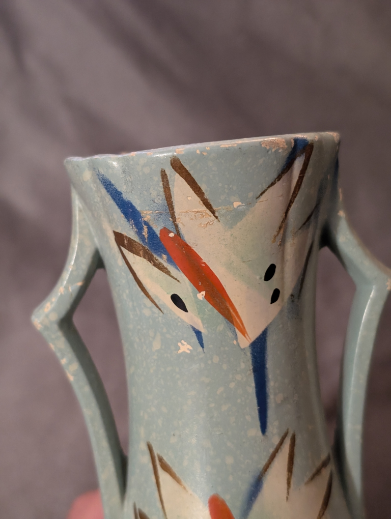 VINTAGE Kendal England Vase Very Old ⚽ image indicator(3)