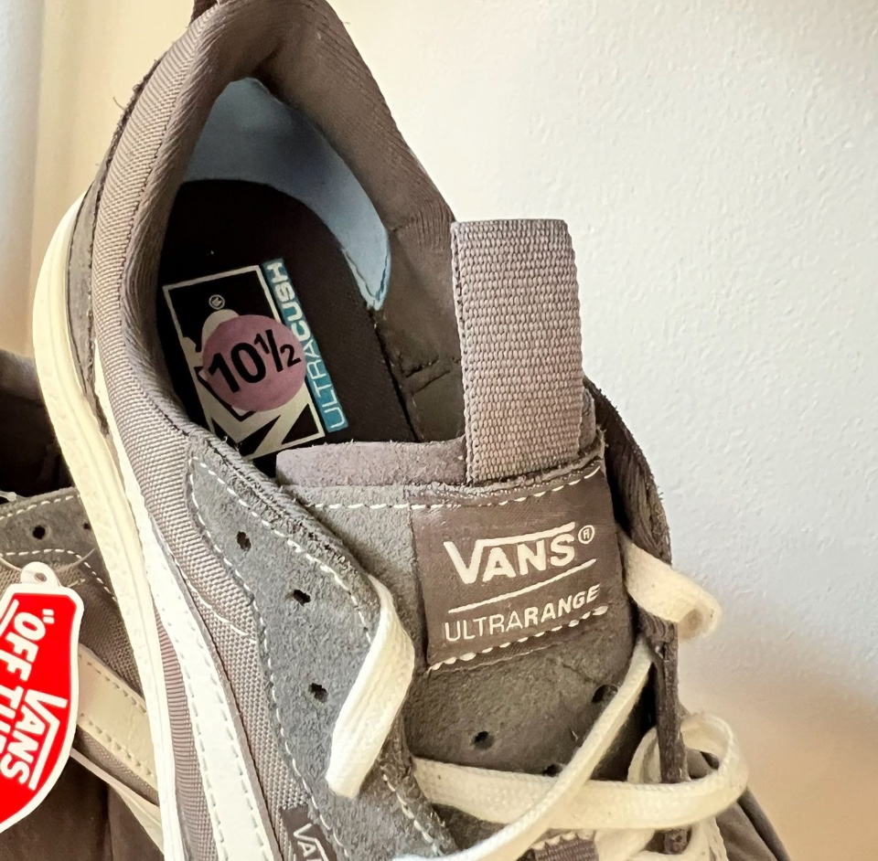 Vans Ultra Range for Men 10.5 Size