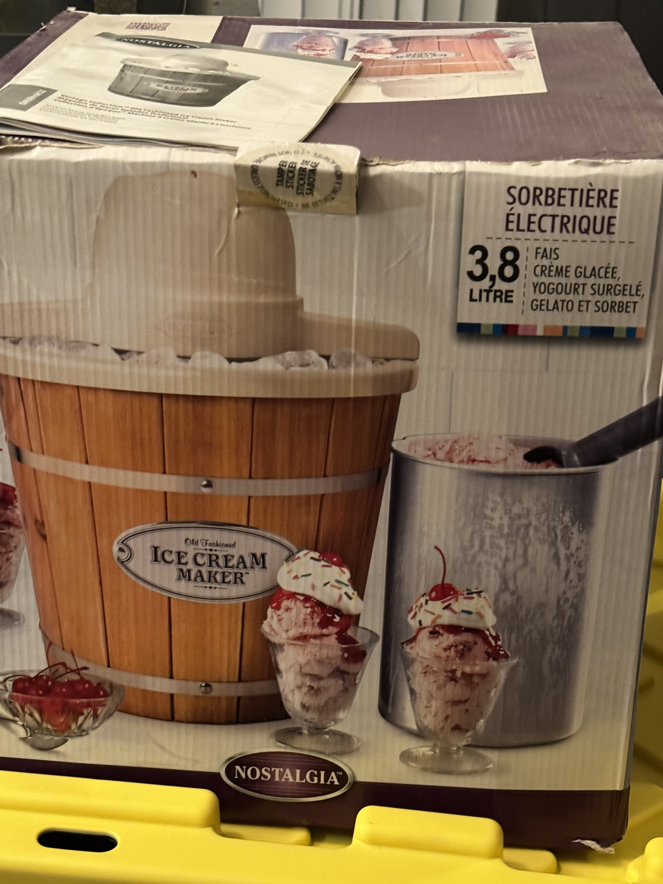 Ice cream maker