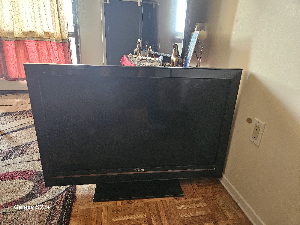 40 " Sony TV image indicator(3)