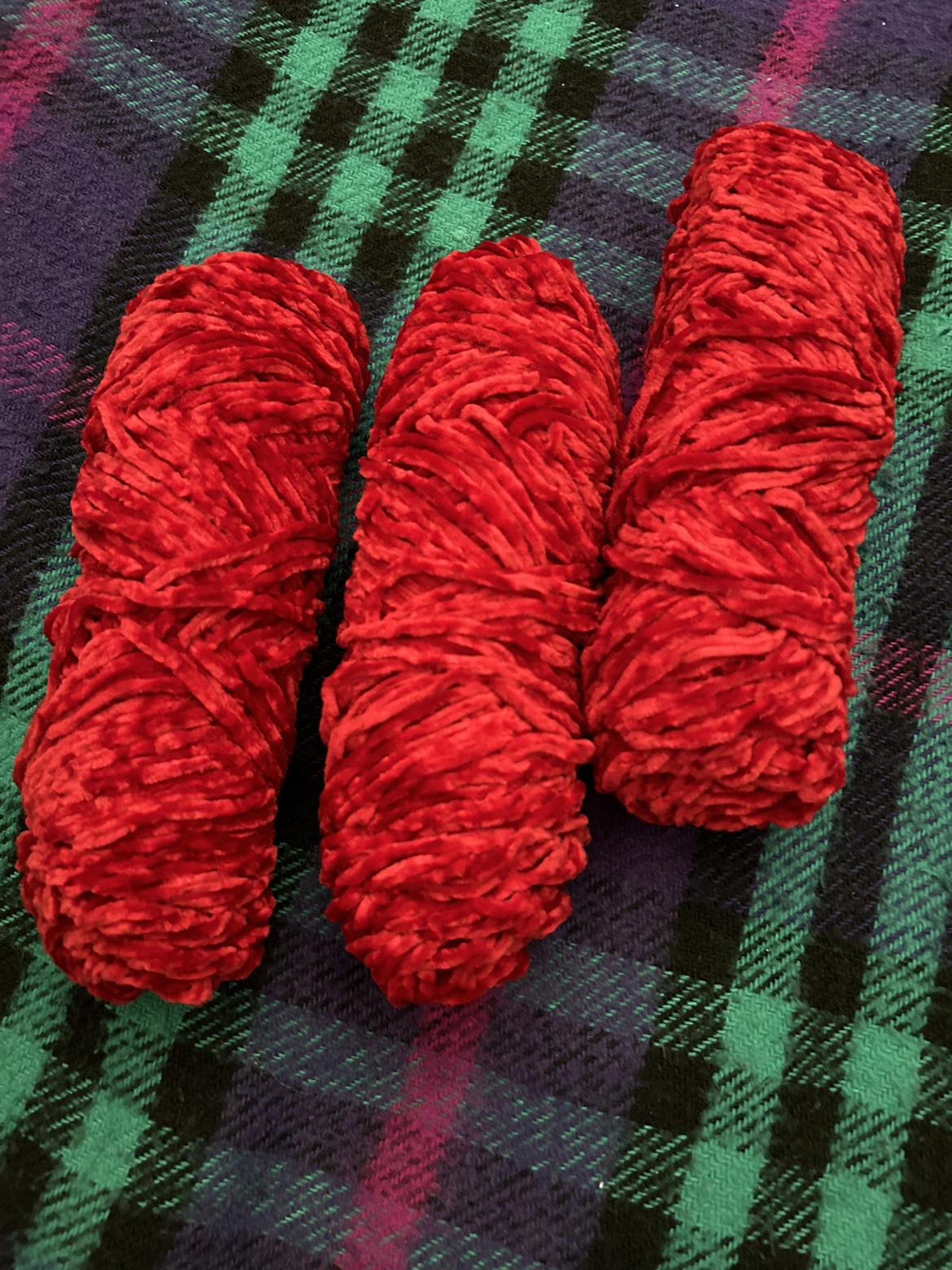 Chenille Yarn image indicator(3)