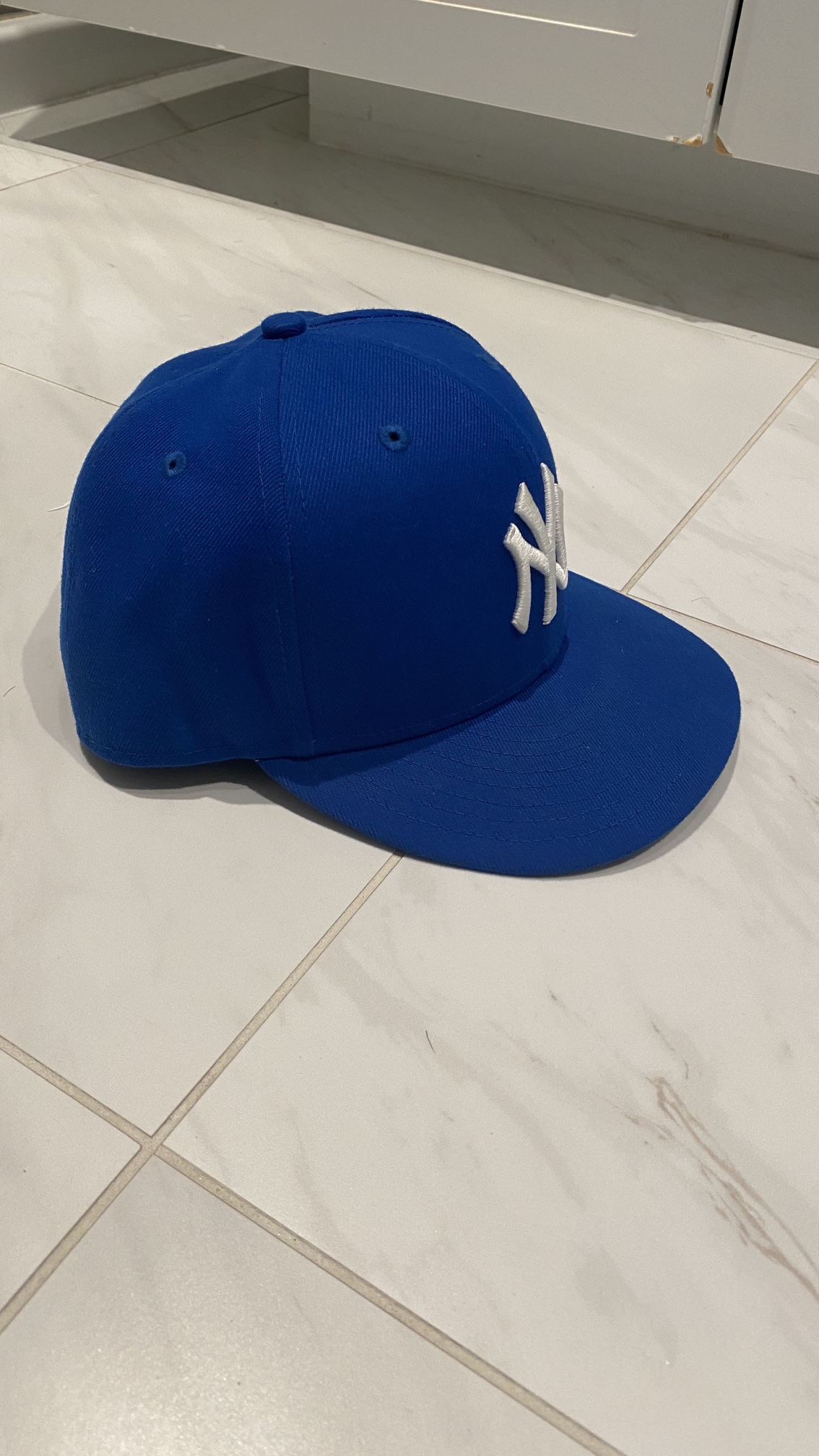 New York Yankee’s Fitted Cap - photo 2