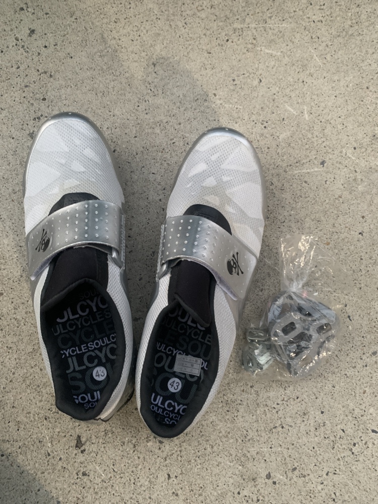 Pearl Izumi x soul cycle cycling shoes - photo 2