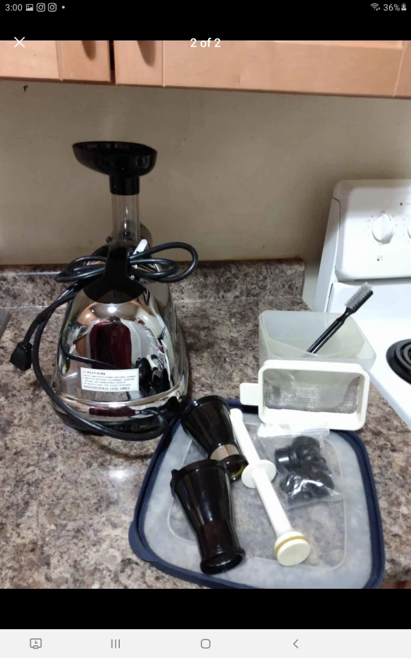 Omega 2006 masticating juicer - photo 2