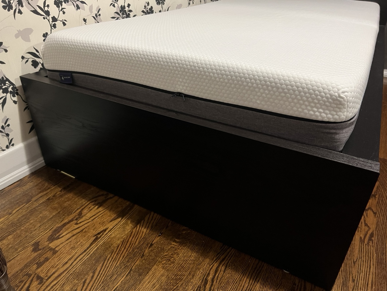 Twin Size Bed Frame & Mattress - photo 4