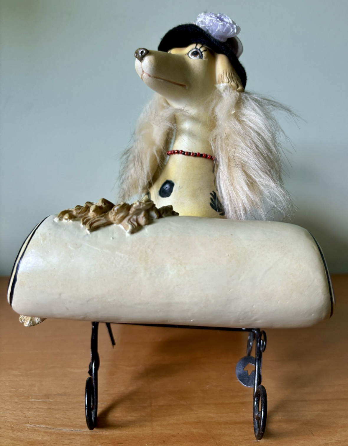 Afghan Hound Figurine image indicator(3)