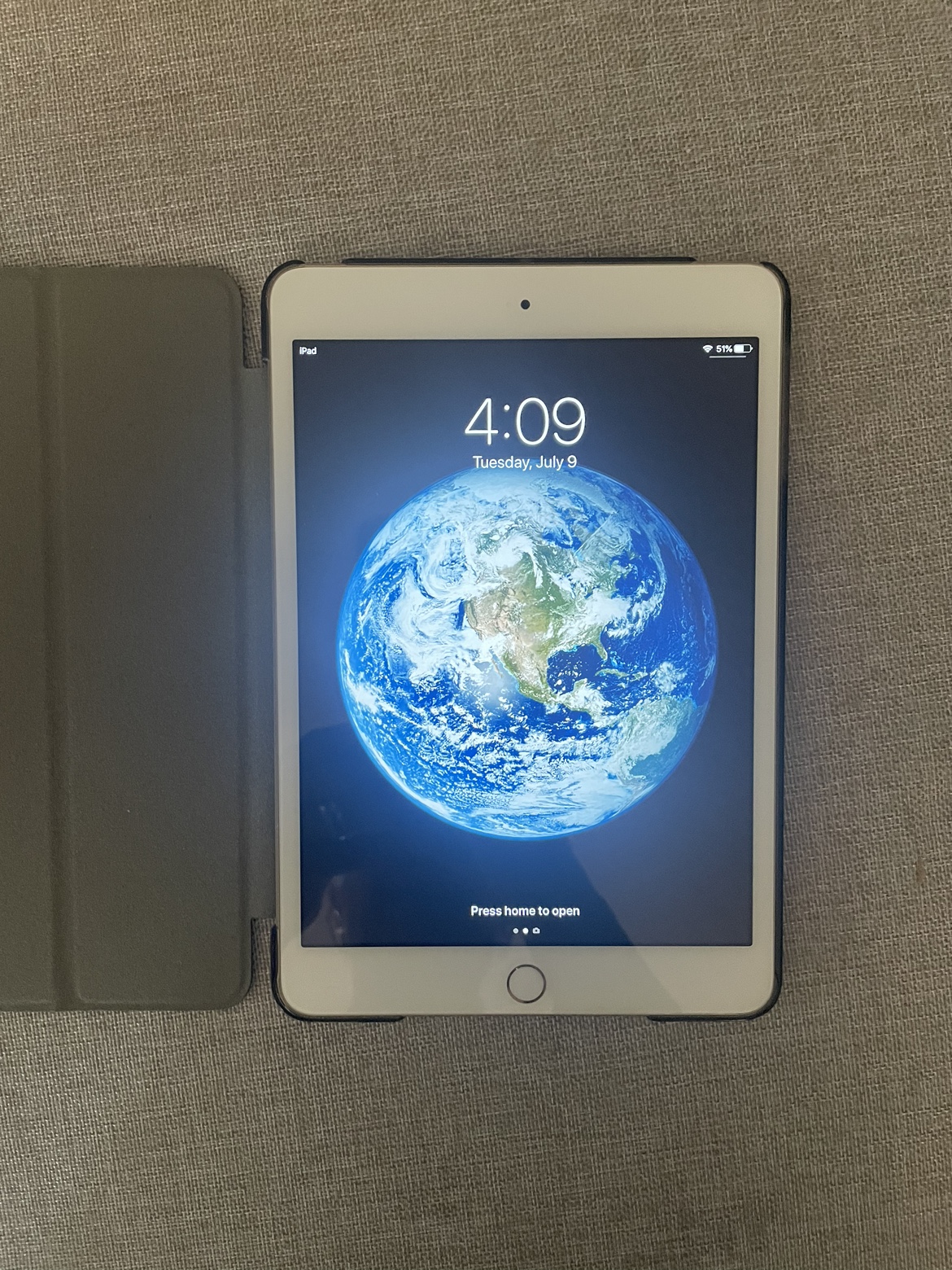 GOLD iPad mini 3 128 GB image indicator(4)