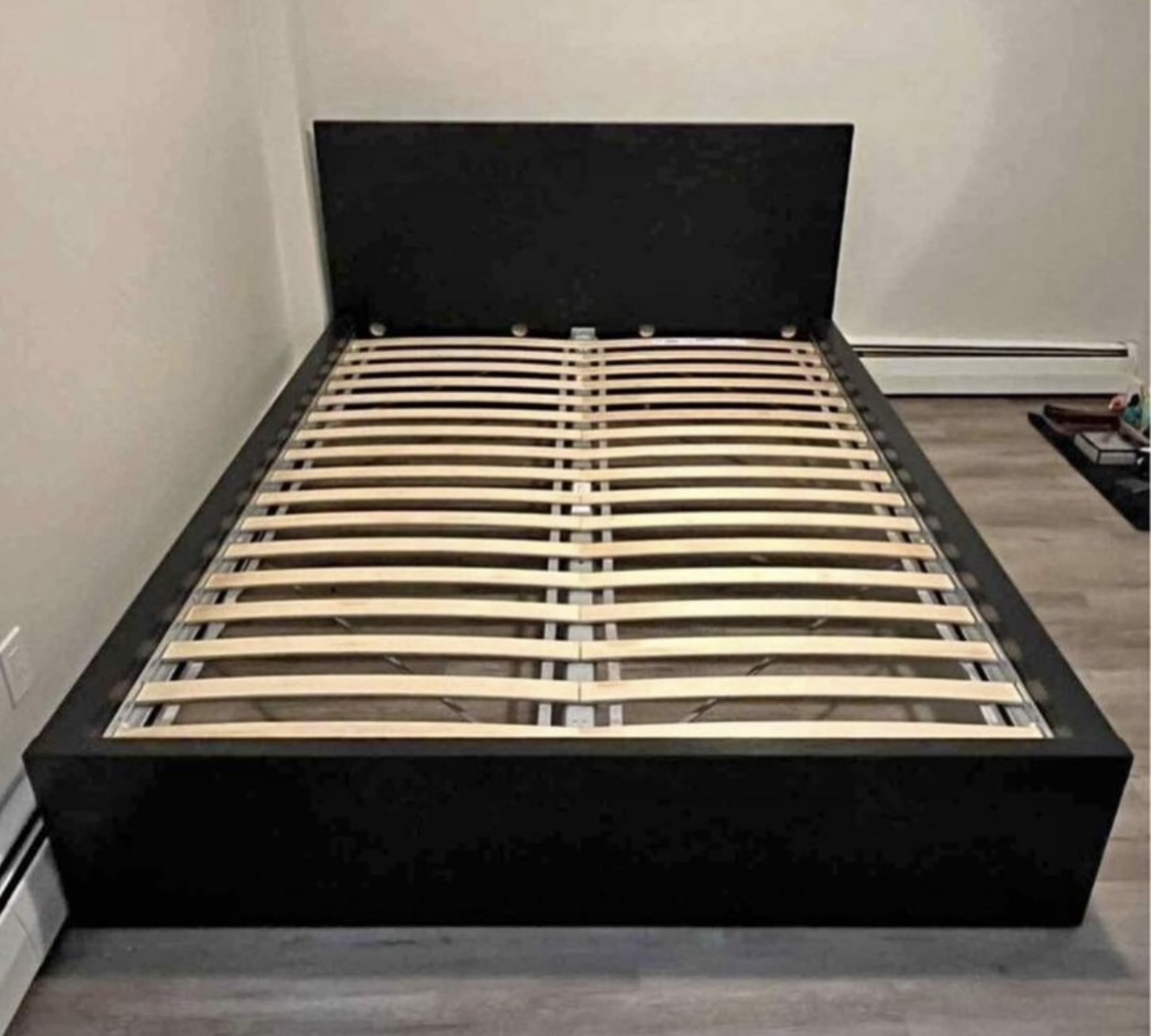 Free delivery double bed good condition