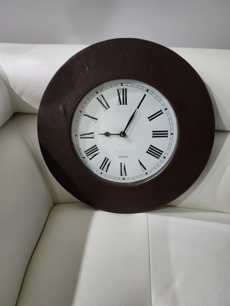 Wall clock