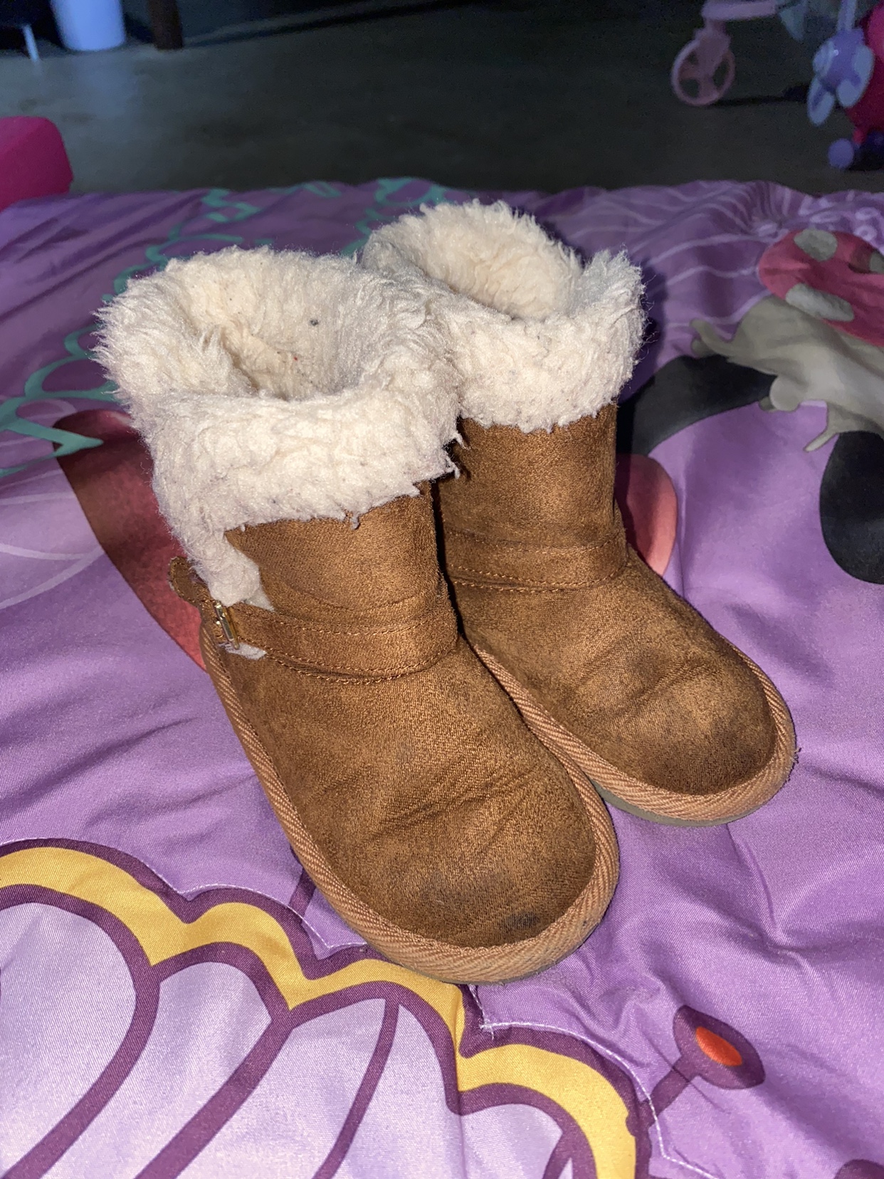 Boots for girl Place