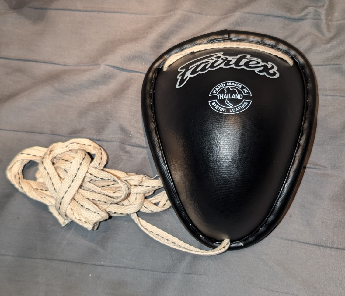 Muay Thai Fairtex steel cup