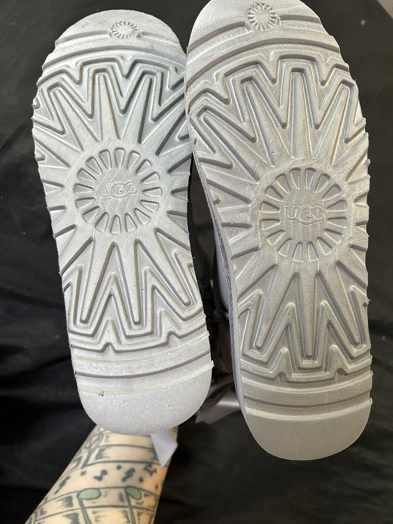 Ugg boots image indicator(5)