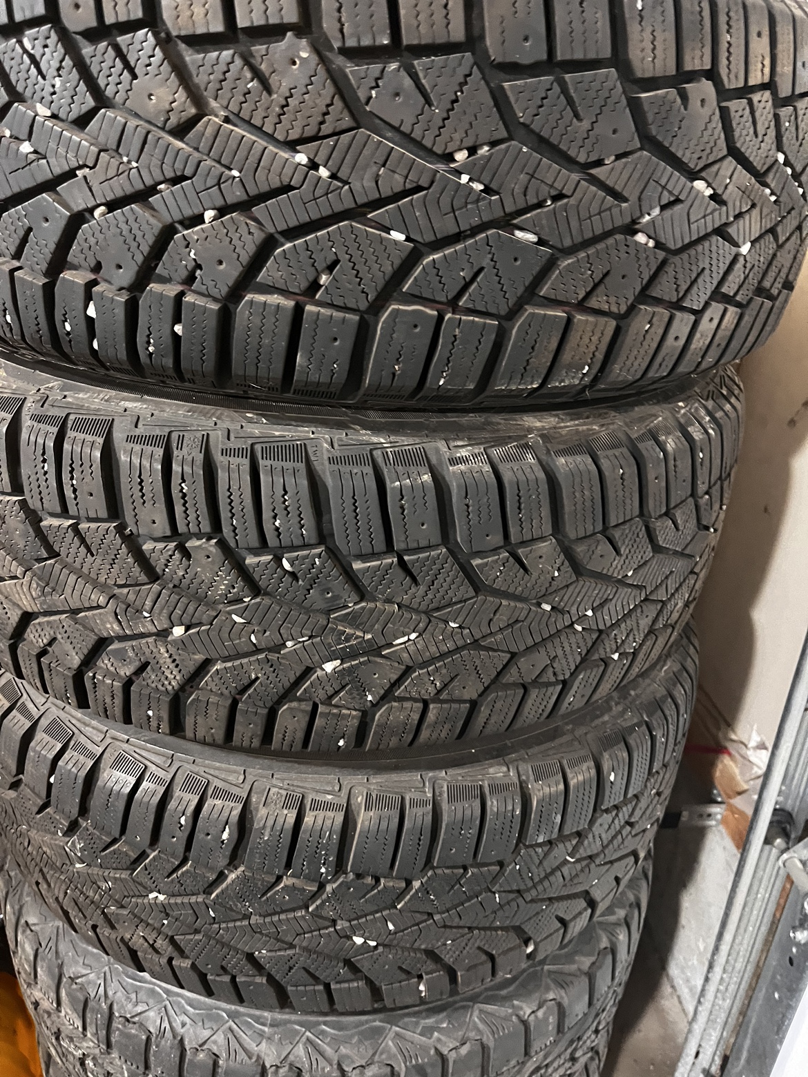 6 tires with rims