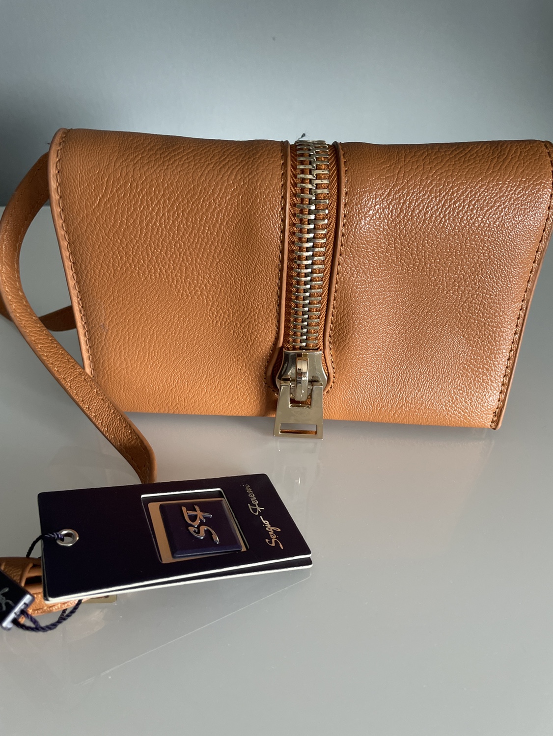 Cross body purse thumbnail