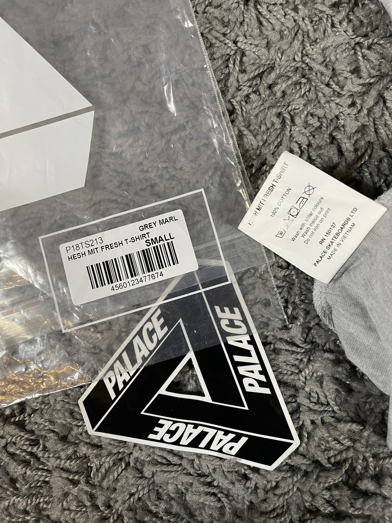 2020SS Palace Hesh Mit Fresh T-Shirt Tee Grey Marl Snake image indicator(7)