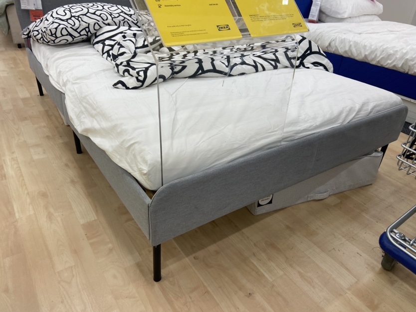 Double Bed frame ( totally new) - photo 4
