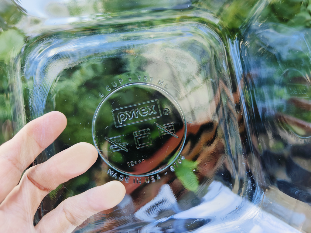 3 pieces Pyrex Glass bowels, All For $10 image indicator(4)