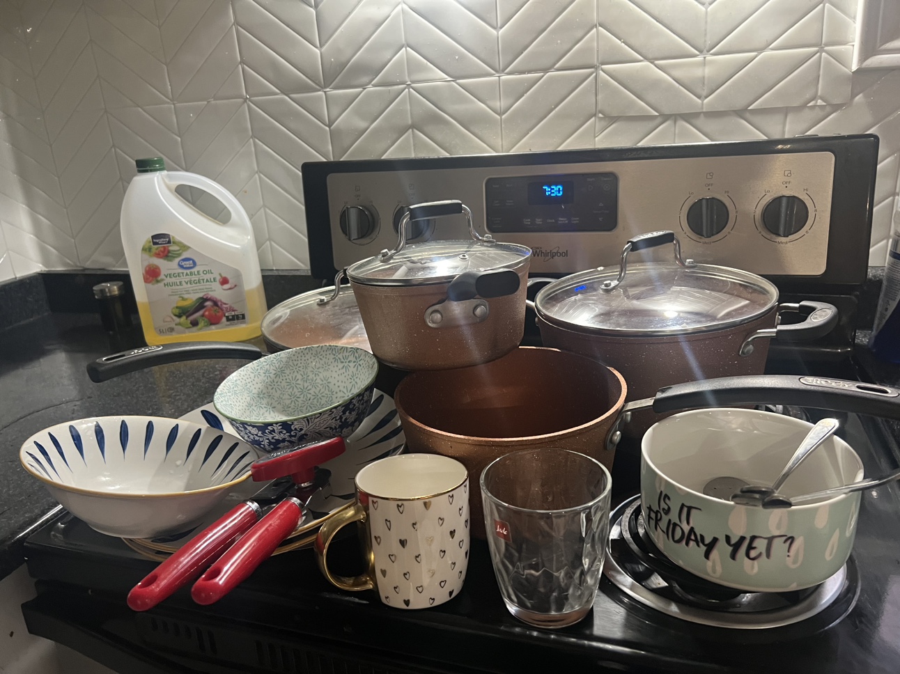 Pots plates/Bowls/Spoons thumbnail