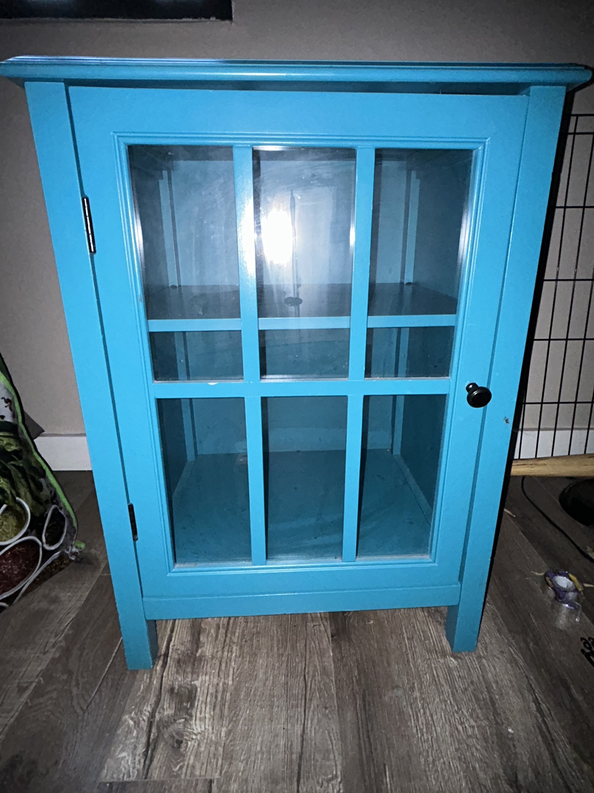 Blue project stand thumbnail