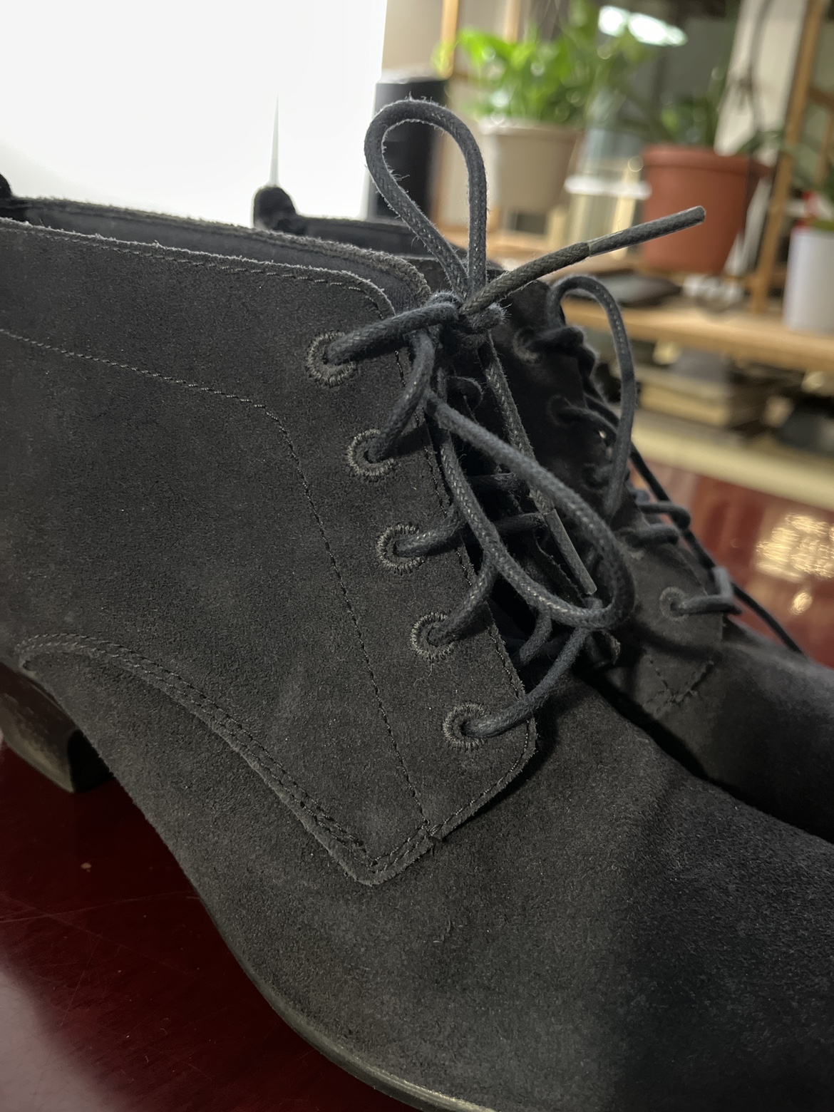 Clarks women's size 8.5 navy blue velvet shoes image indicator(2)