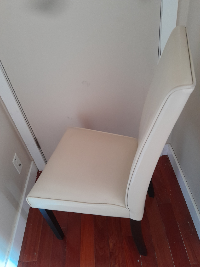 chair - photo 2