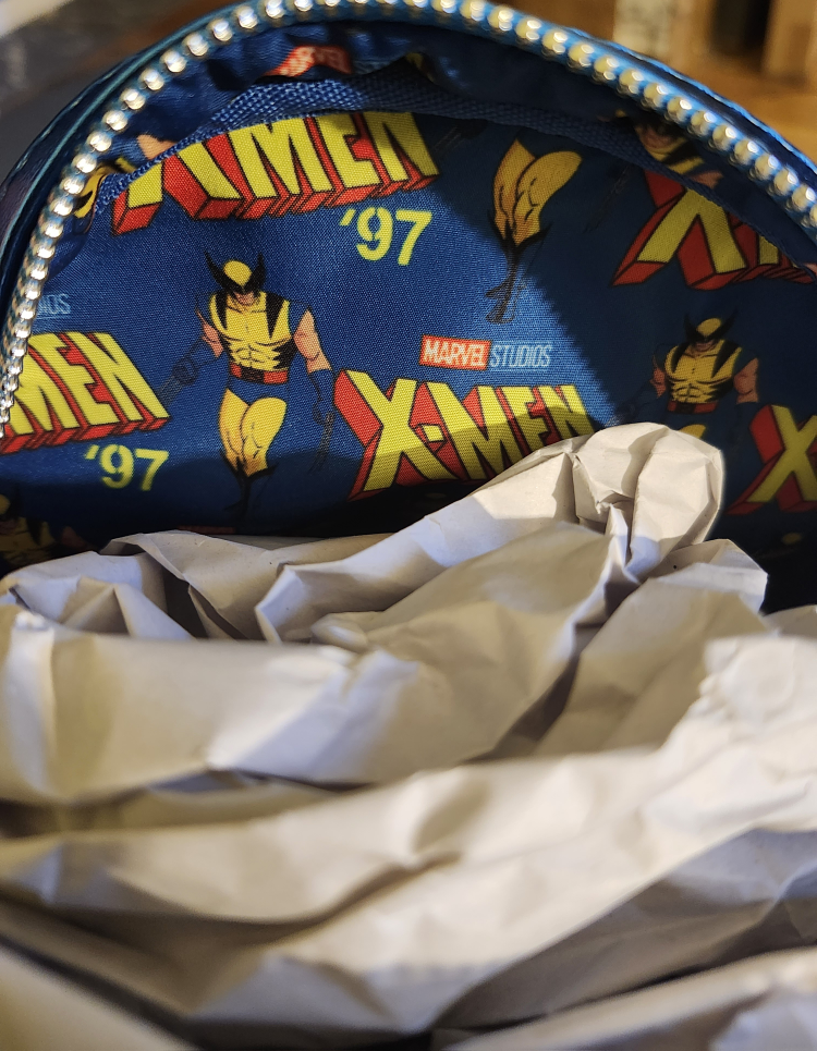 Metallic X-Men '97 Wolverine Cosplay Backpack Loungefly - photo 5