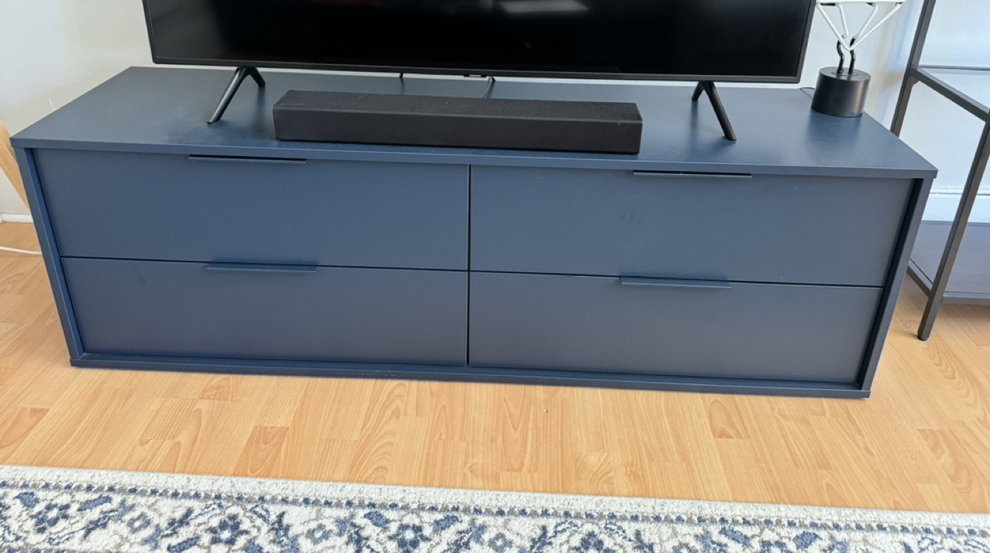 Tv unit