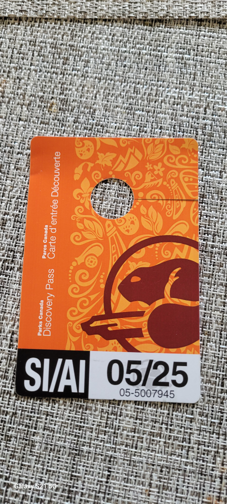 canada pass for  senior /adult thumbnail