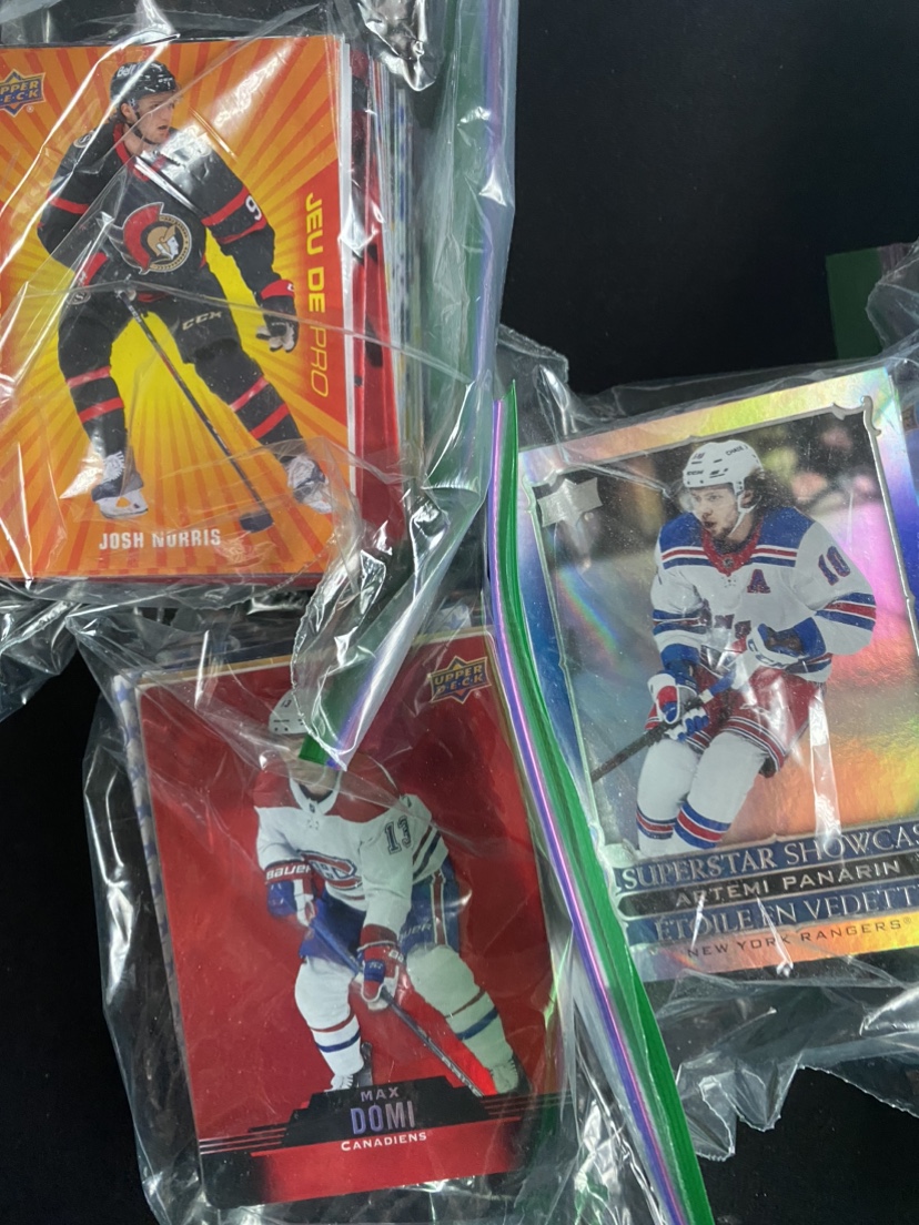 Tim hortons upper deck Hockey cards 2021-2022 series image indicator(2)