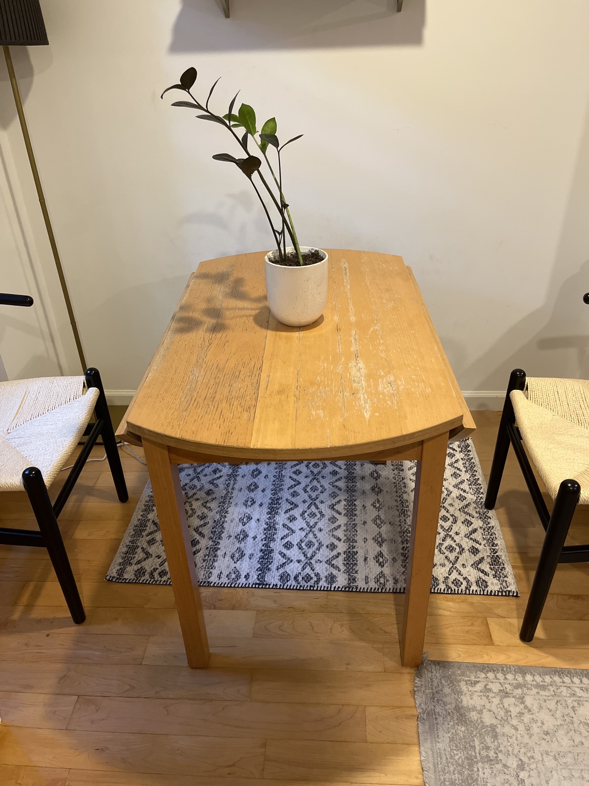 Large kitchen table - photo 3