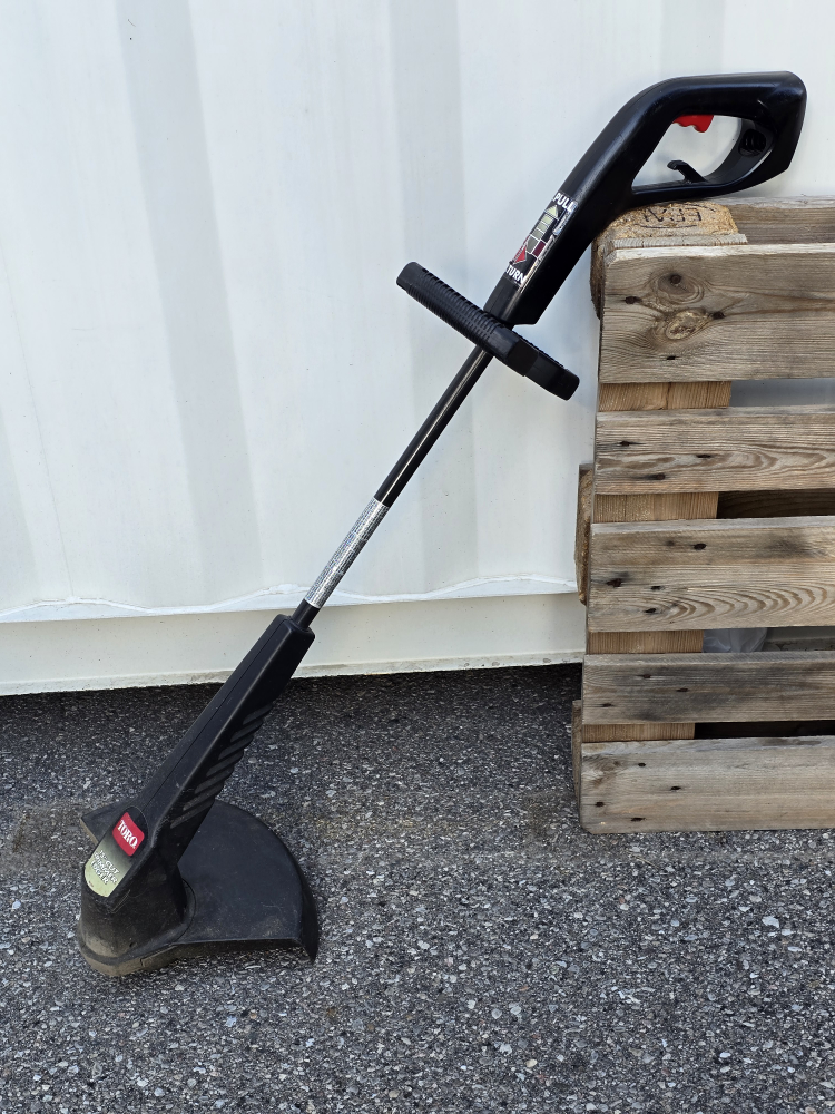 Toro 15" Grass String Trimmer 6 Amp Electric image indicator(4)