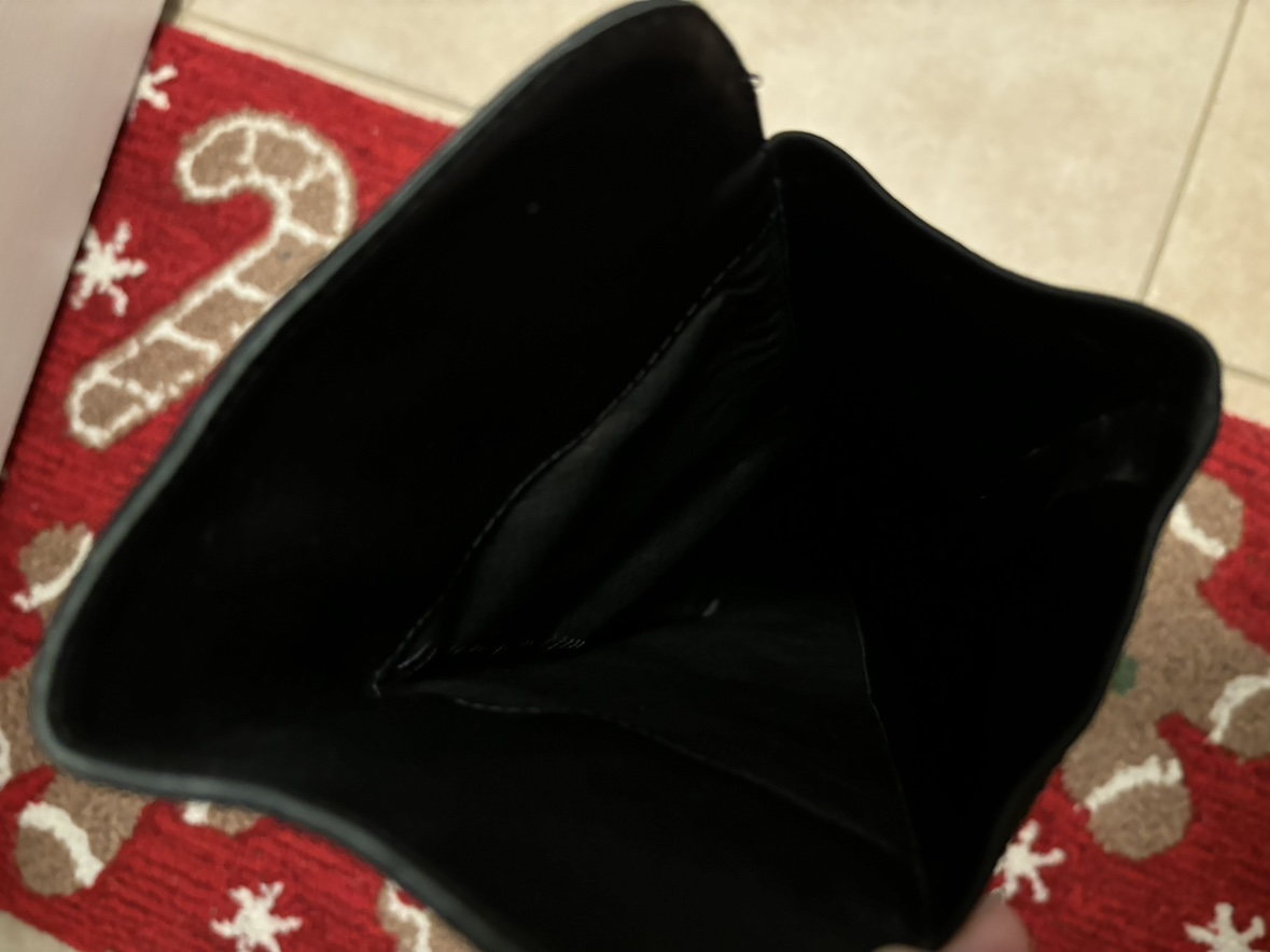 Knee high leather boots image indicator(5)