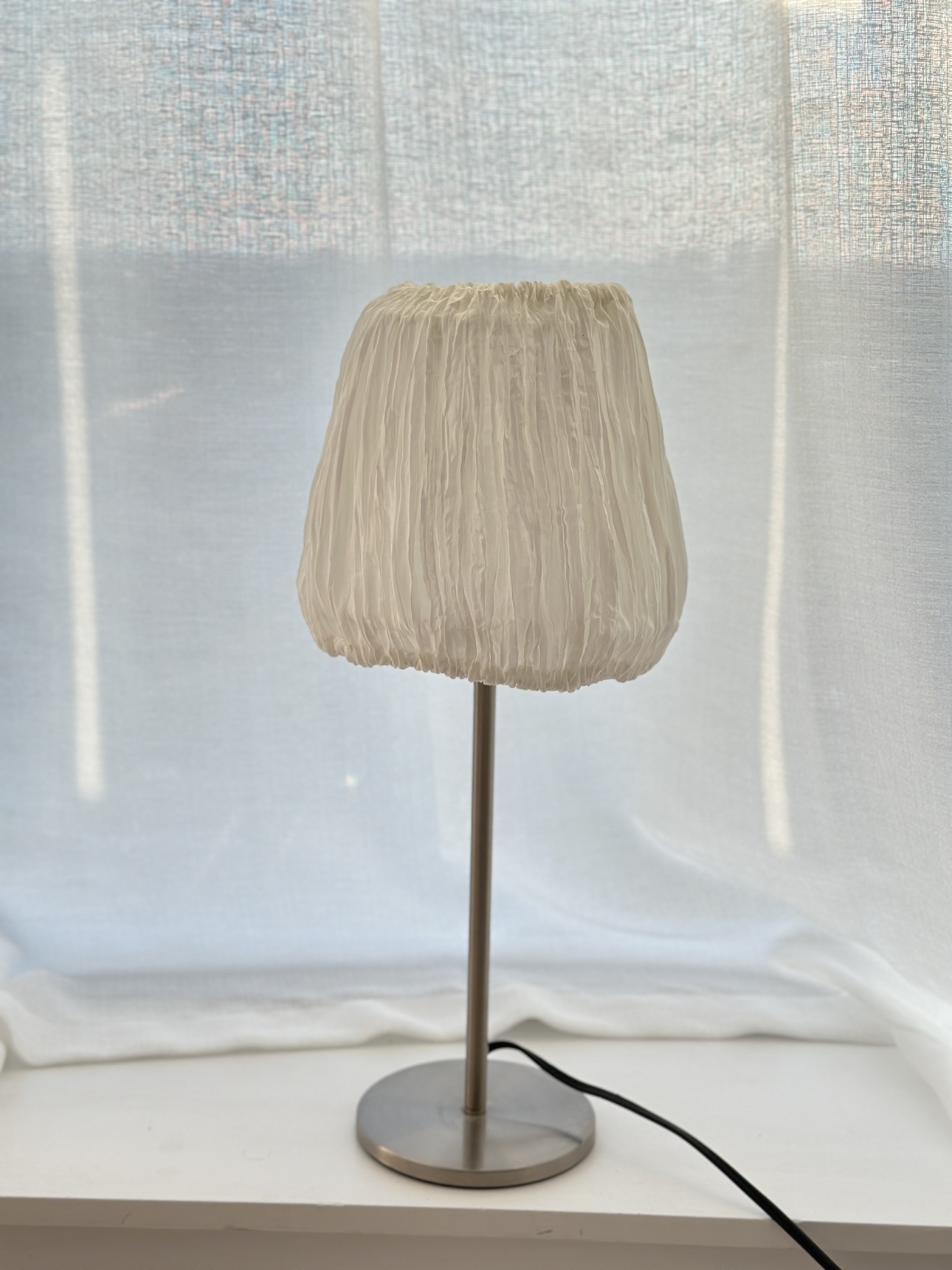 Desk lamp / Table lamp