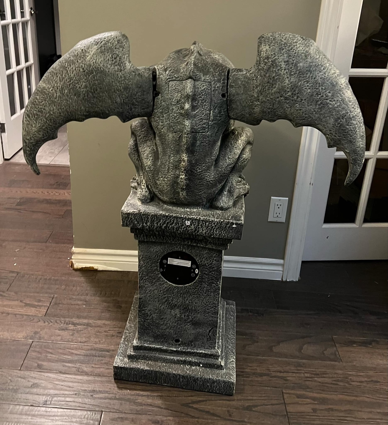 Sinister Gothic Gargoyle Spirit Halloween - photo 4