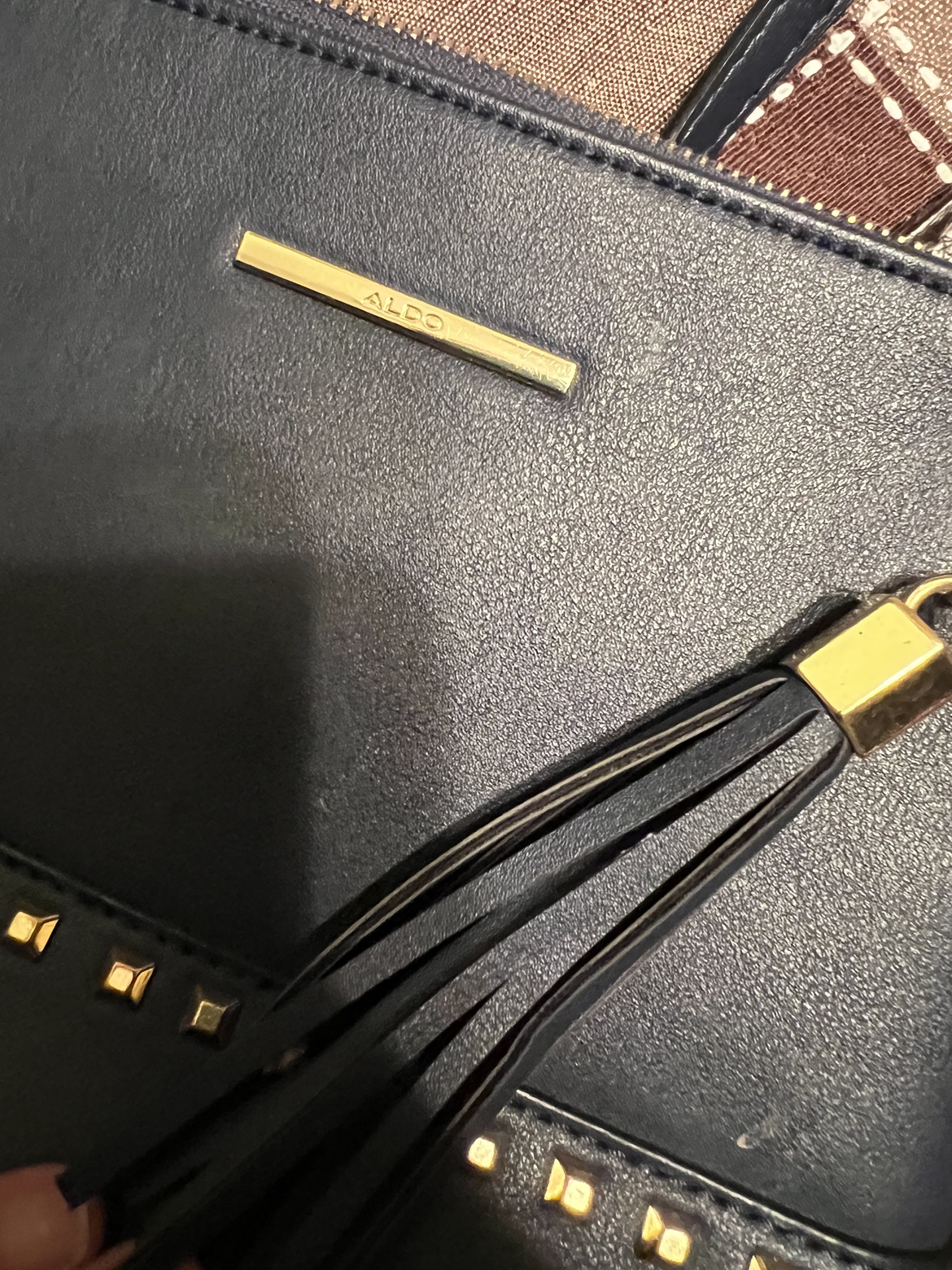 Purses and wallets. image indicator(10)