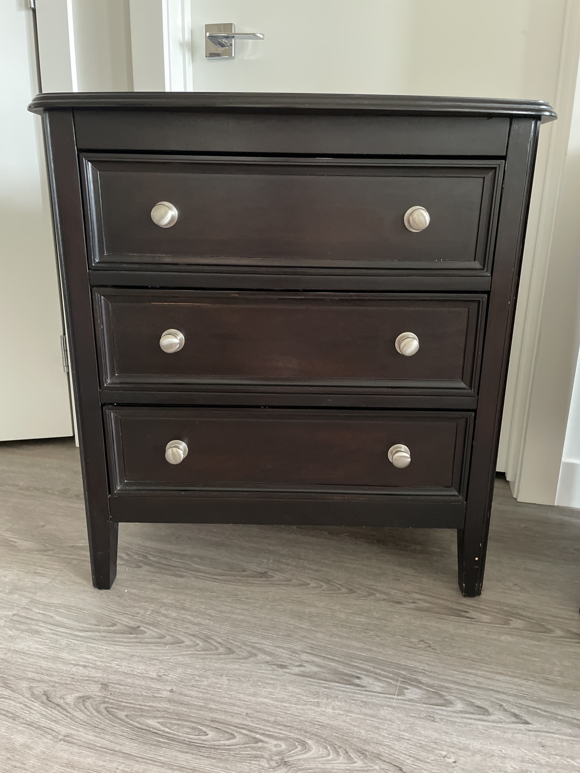 Set of Two Nightstands - photo 4