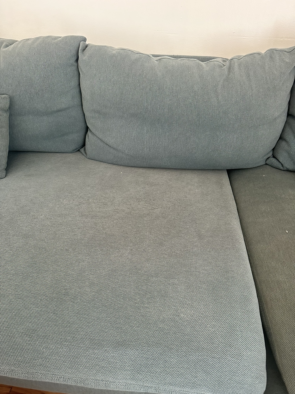 Sectional - photo 2